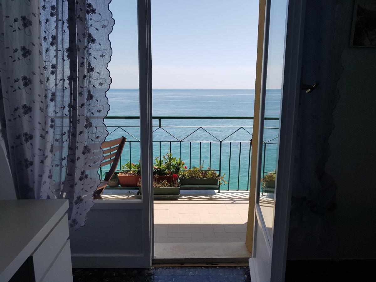 Bea'S Apartment - The Window To The Sea - Seafront Monterosso al Mare Exterior foto